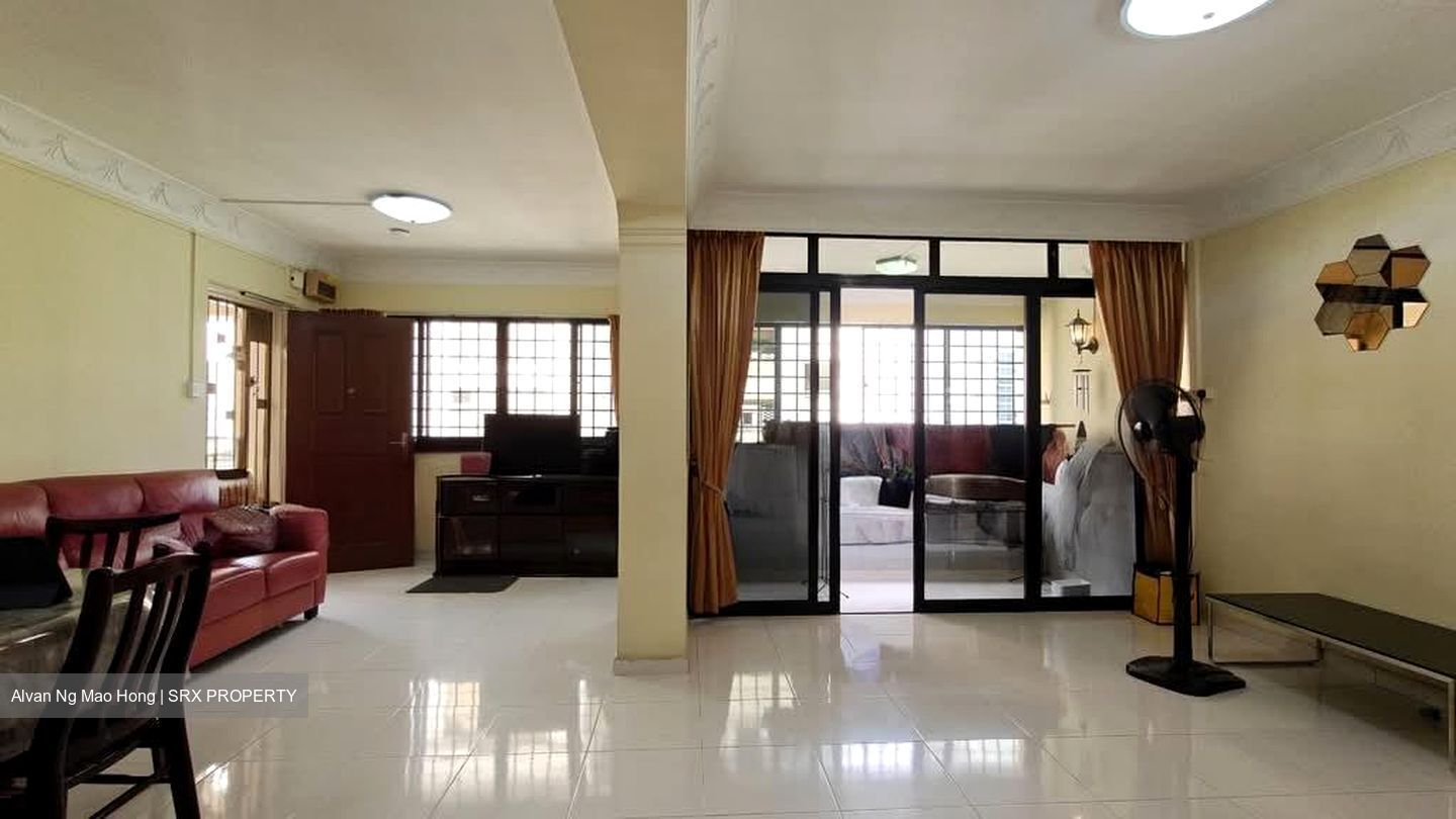 Blk 927 Yishun Central 1 (Yishun), HDB 5 Rooms #555588421